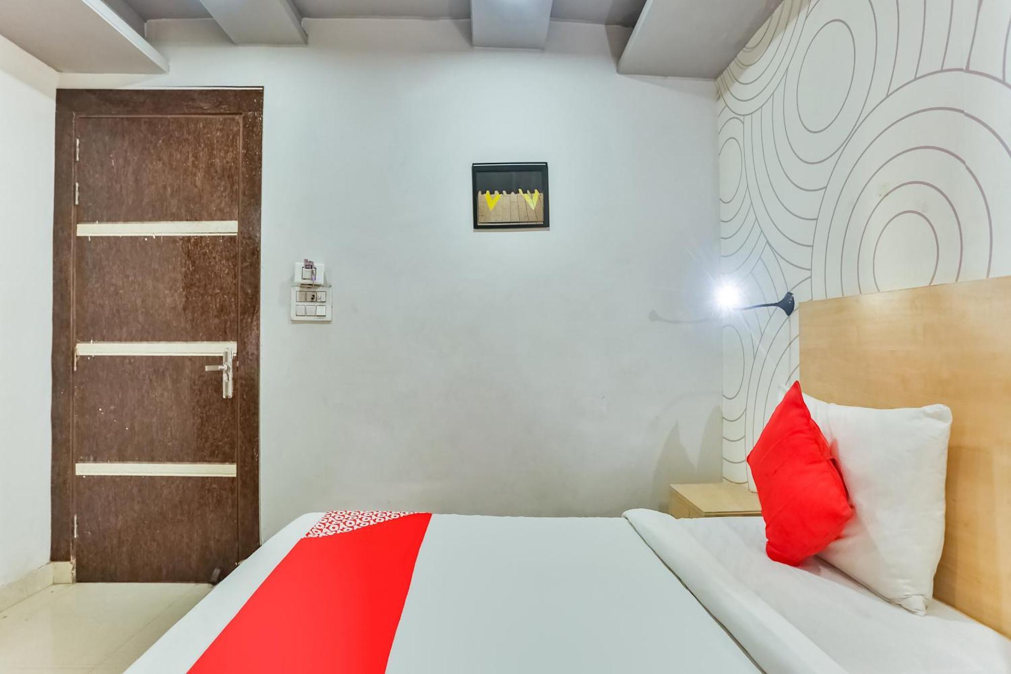 Hotel O Happy Inn Delhi  Exteriör bild
