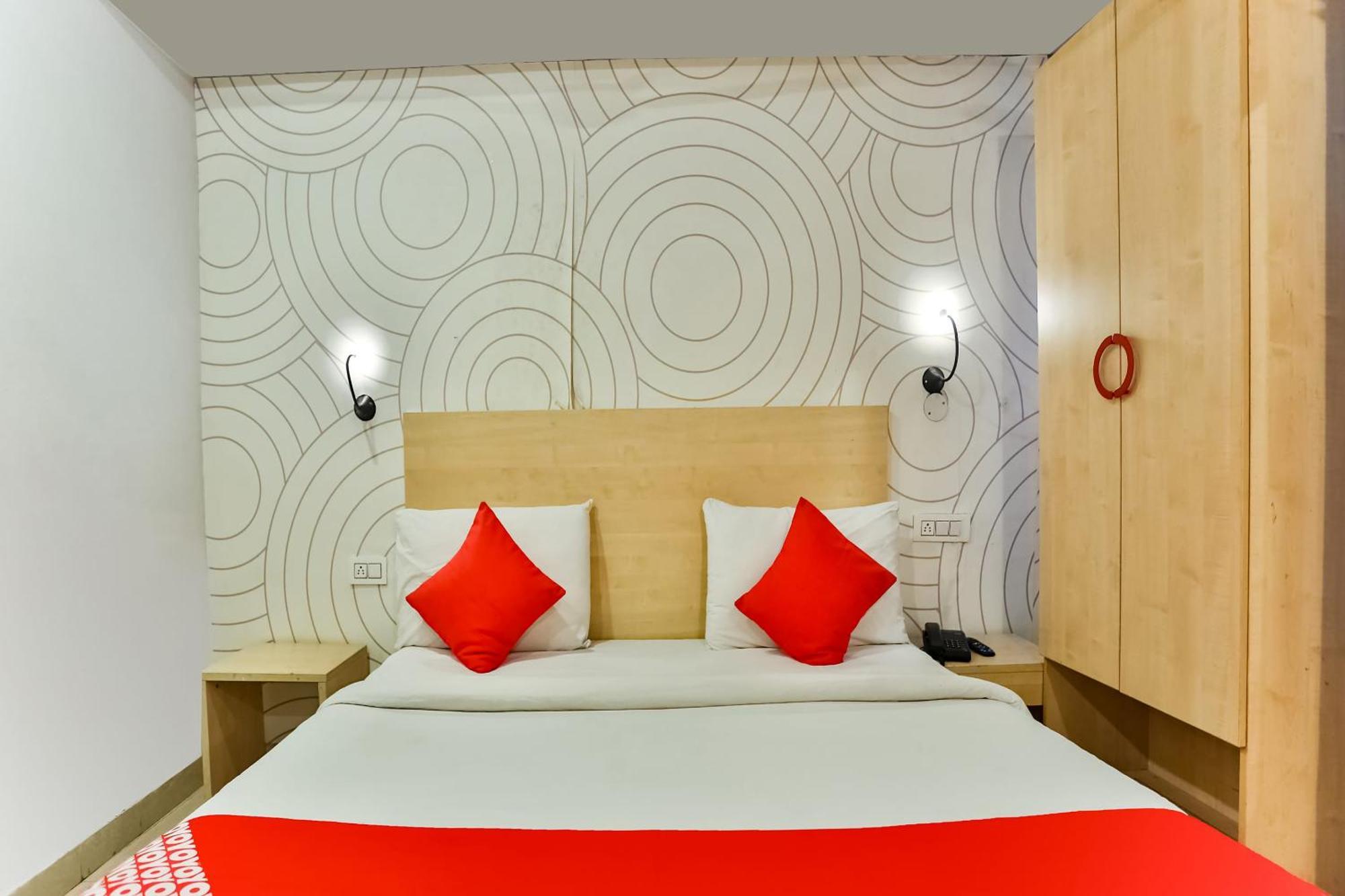 Hotel O Happy Inn Delhi  Exteriör bild