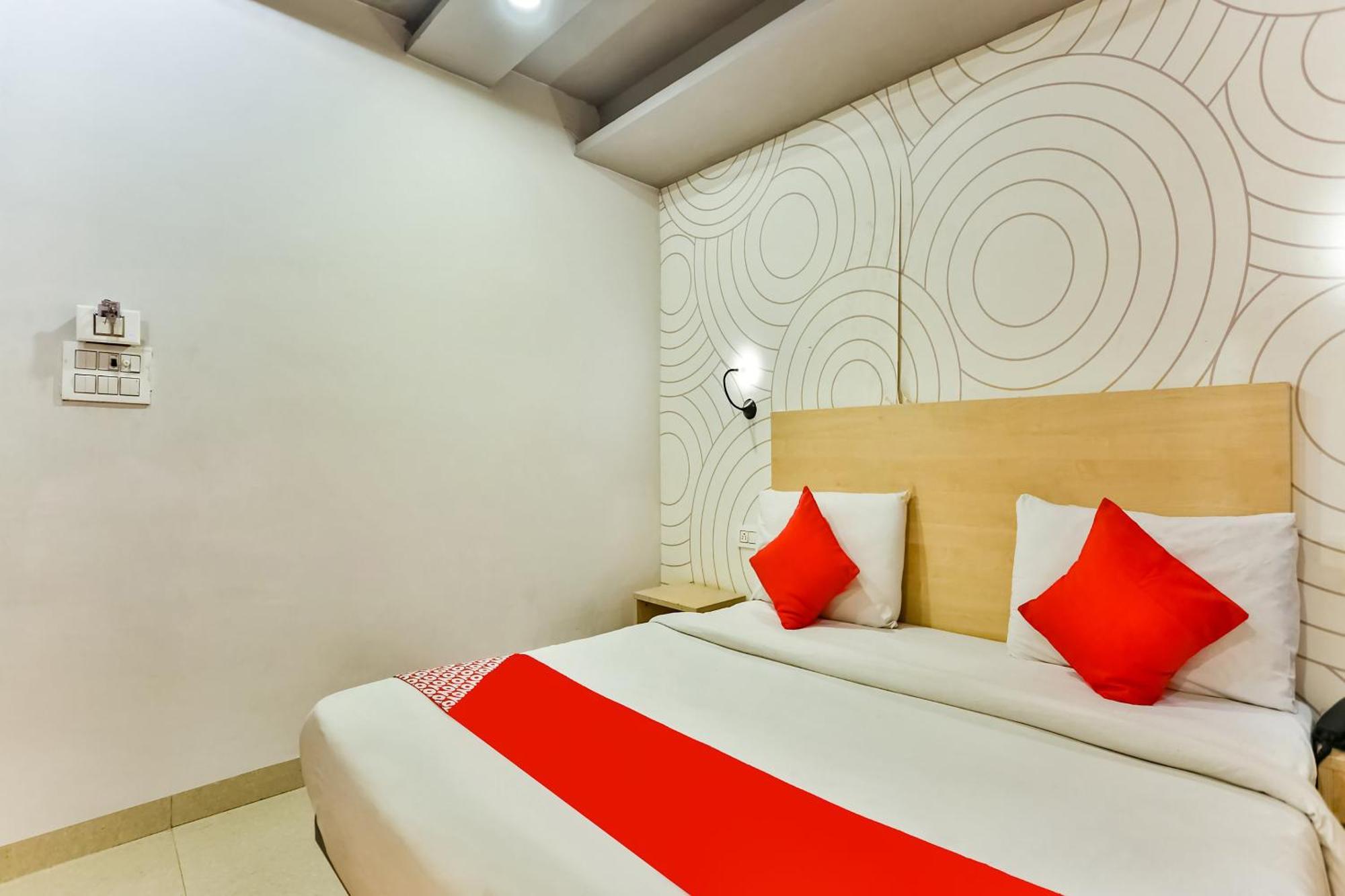 Hotel O Happy Inn Delhi  Exteriör bild